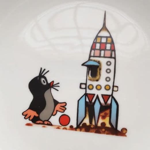 新品　from チェコ　もぐらのクルテク　パスタ皿　20cmサイズ　ロケット