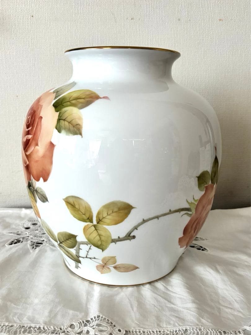 大倉陶園　クラシックローズ　手描き　花器　花瓶