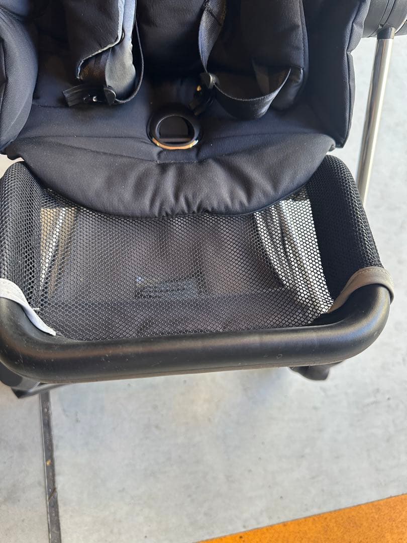 サイベックスミオスJP3 クローム　ブラウン　伊勢丹限定カラー　cybex