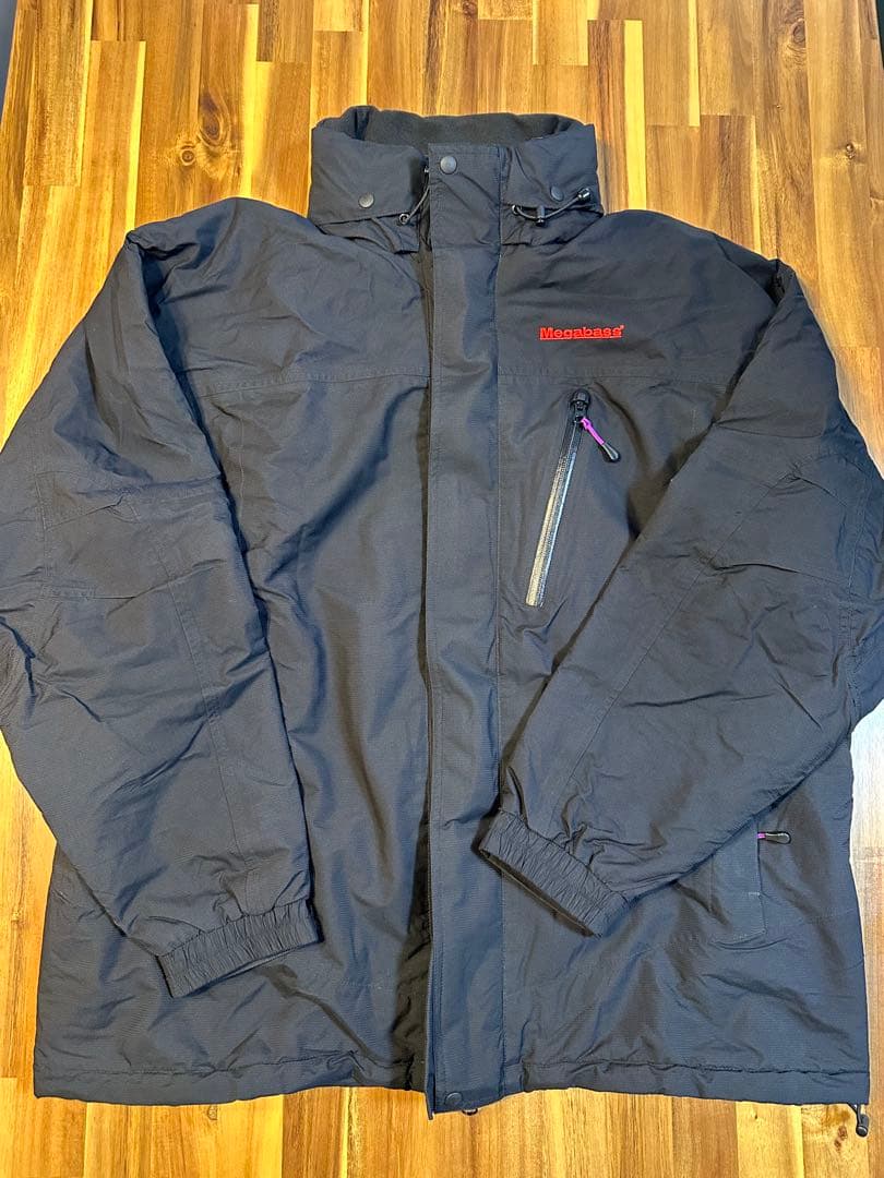 Megabassフィッシングウェア黒 ナイロンジャケット