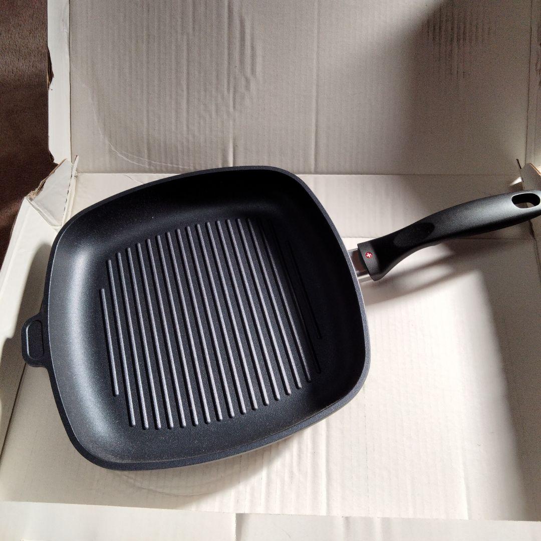 Swiss Diamond 浅型グリルパン 28cm