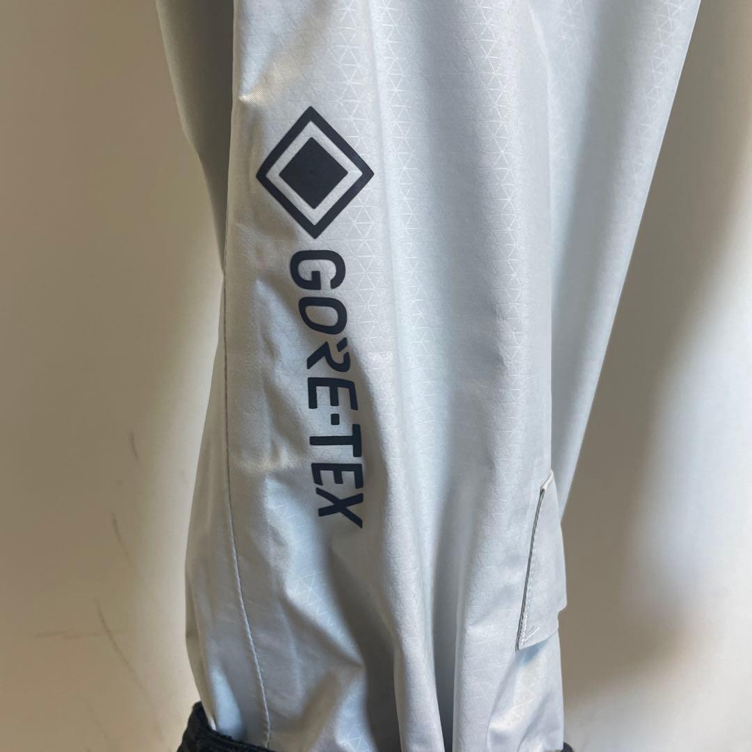 Burton [ak] Swash Mサイズ