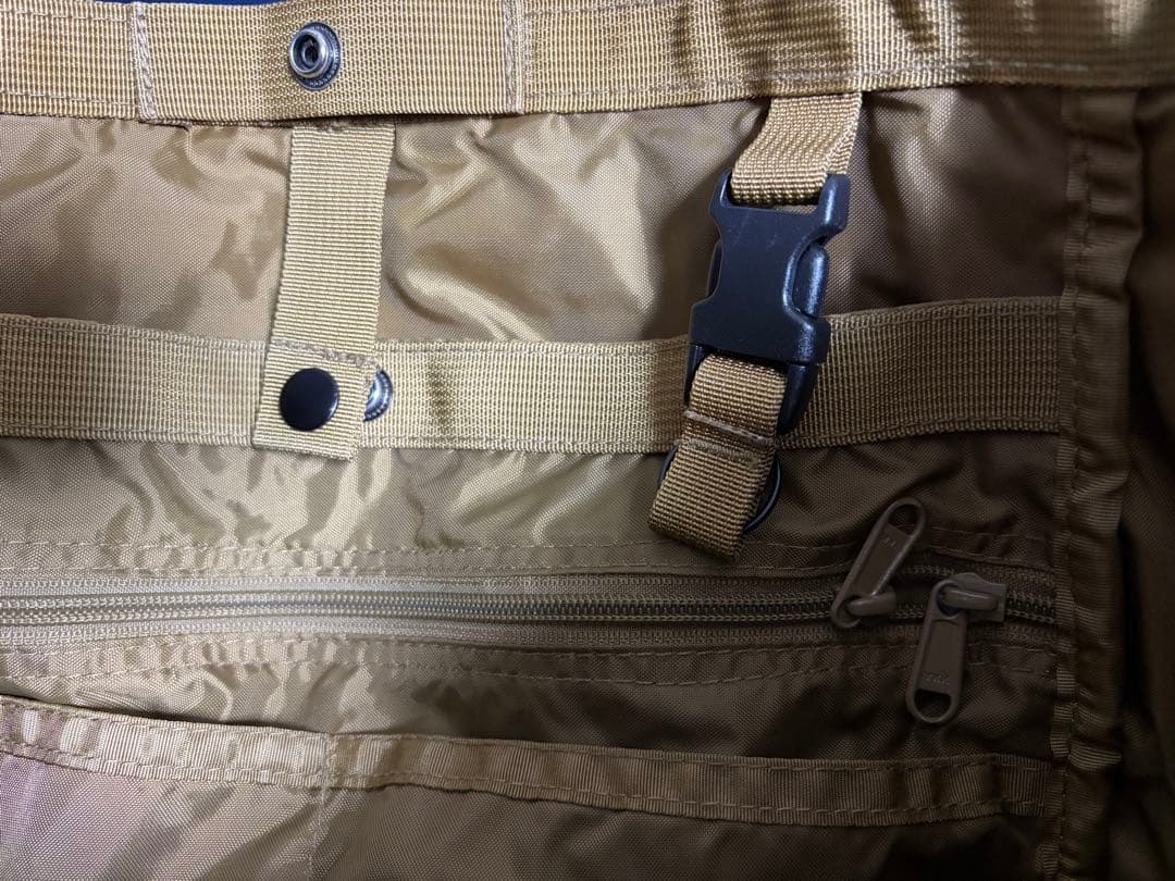 BRIEFING トートバッグ　コヨーテ