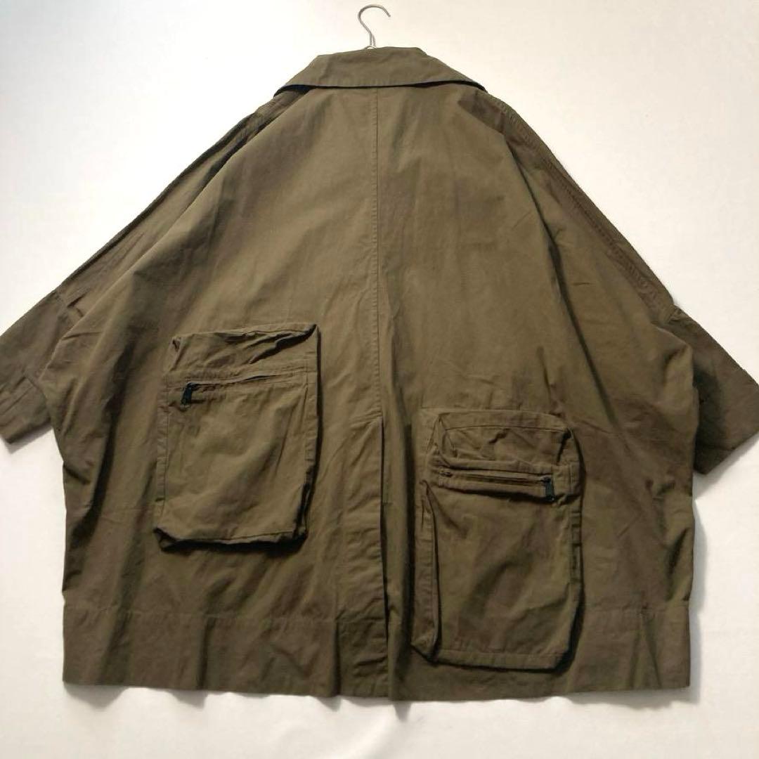 【美品】萌 モユル　2024年 変形コート アシンメトリー モモンガ カーキ