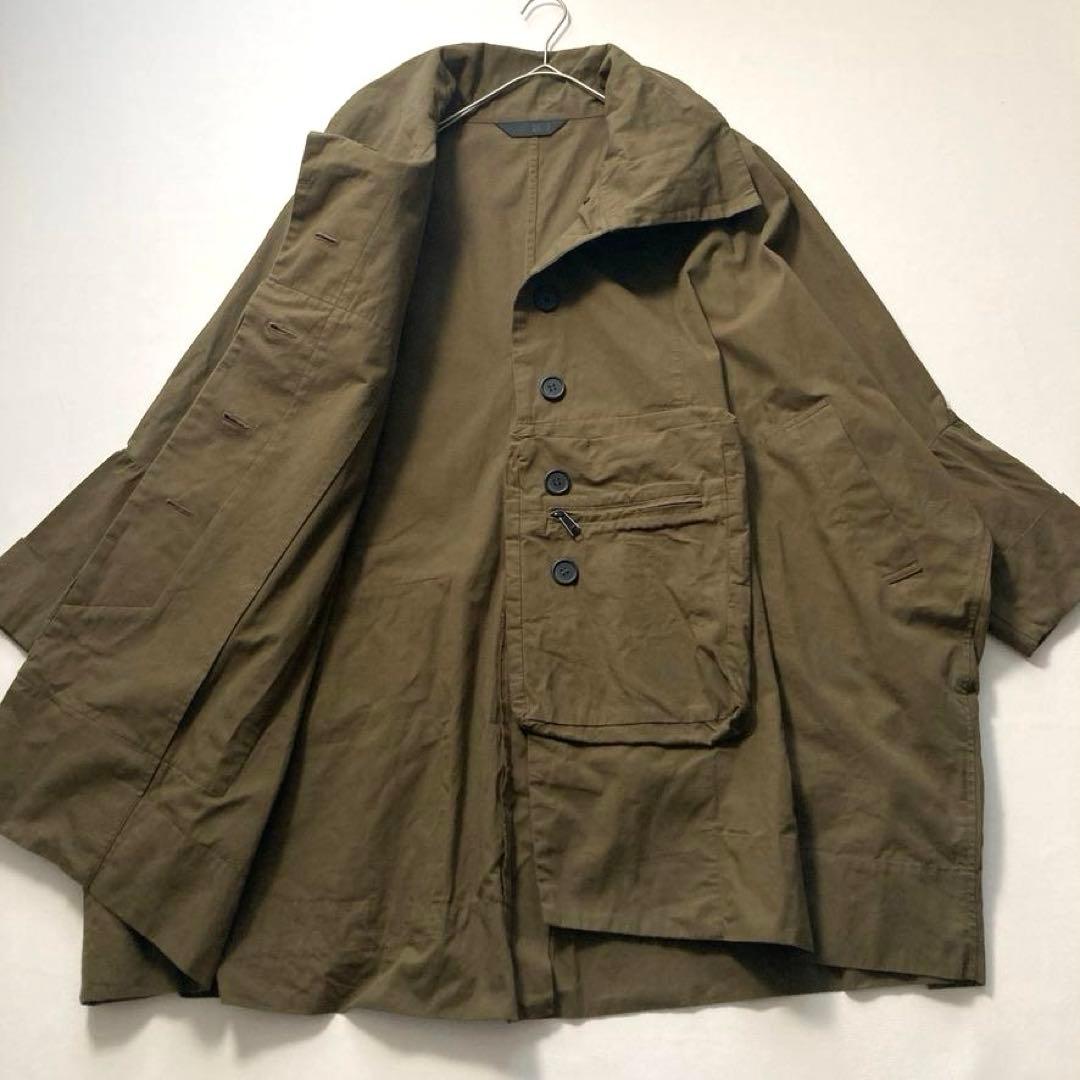 【美品】萌 モユル　2024年 変形コート アシンメトリー モモンガ カーキ