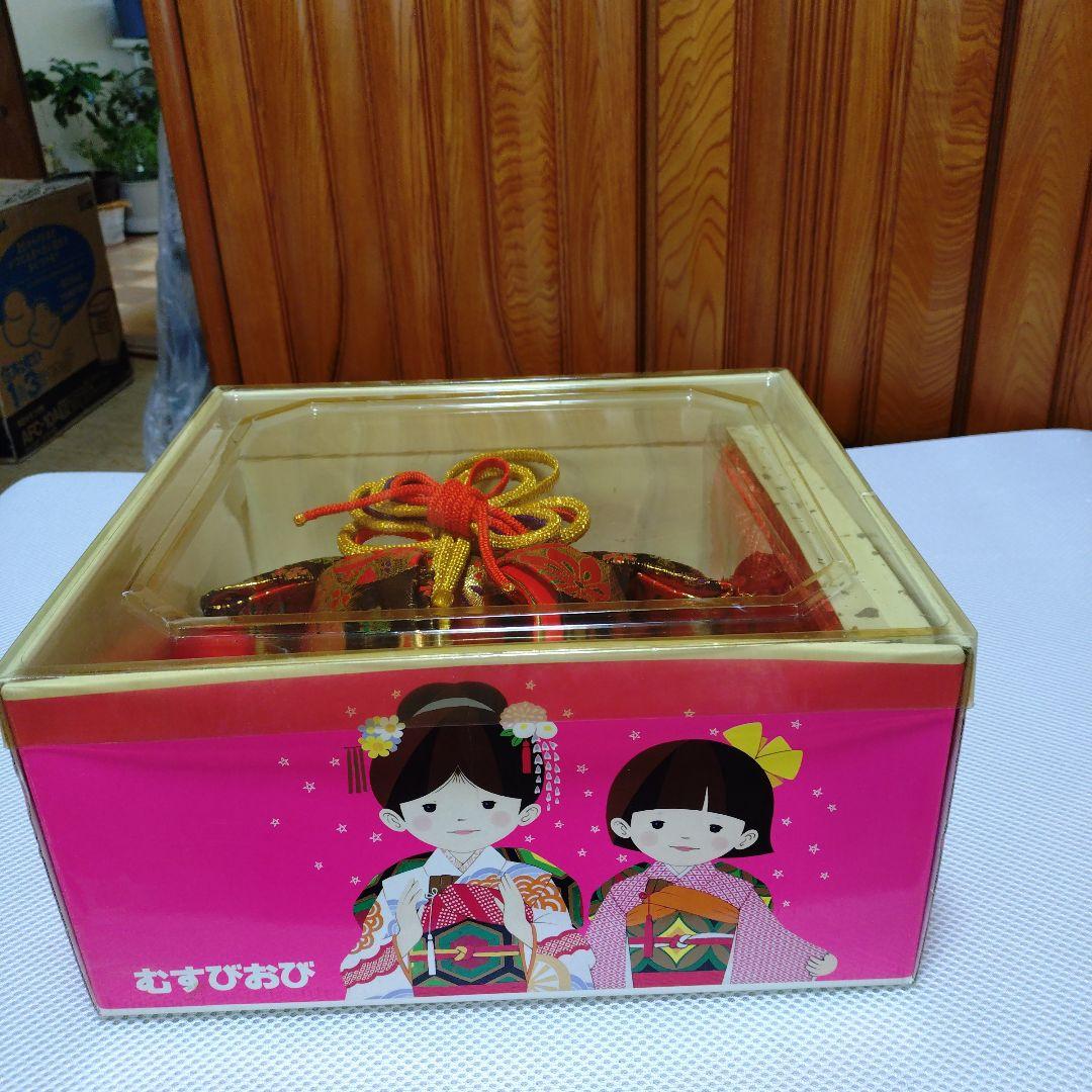 七五三用 赤と黒の華やかな衣装