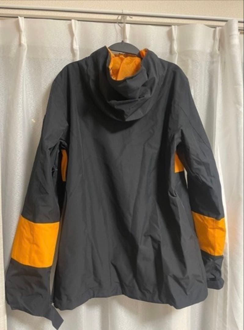 【歳末セール中❗️】QUIKSILVER スノボウェア