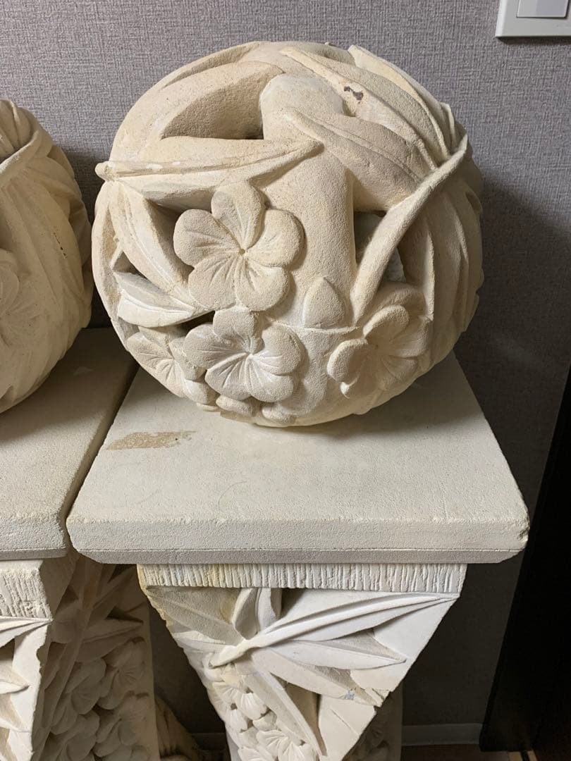 石彫刻　装飾台座　パラスストーン　アジアン　バリ風　オブジェ　パラス石