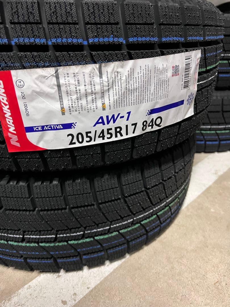 NANKANG AW-1 205/45R17 スタッドレスタイヤ 4本