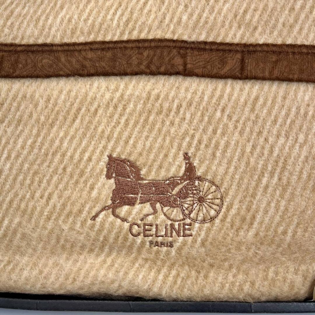 【未使用】西川 CELINE パフタッチアクリル毛布 アンテーヌ
