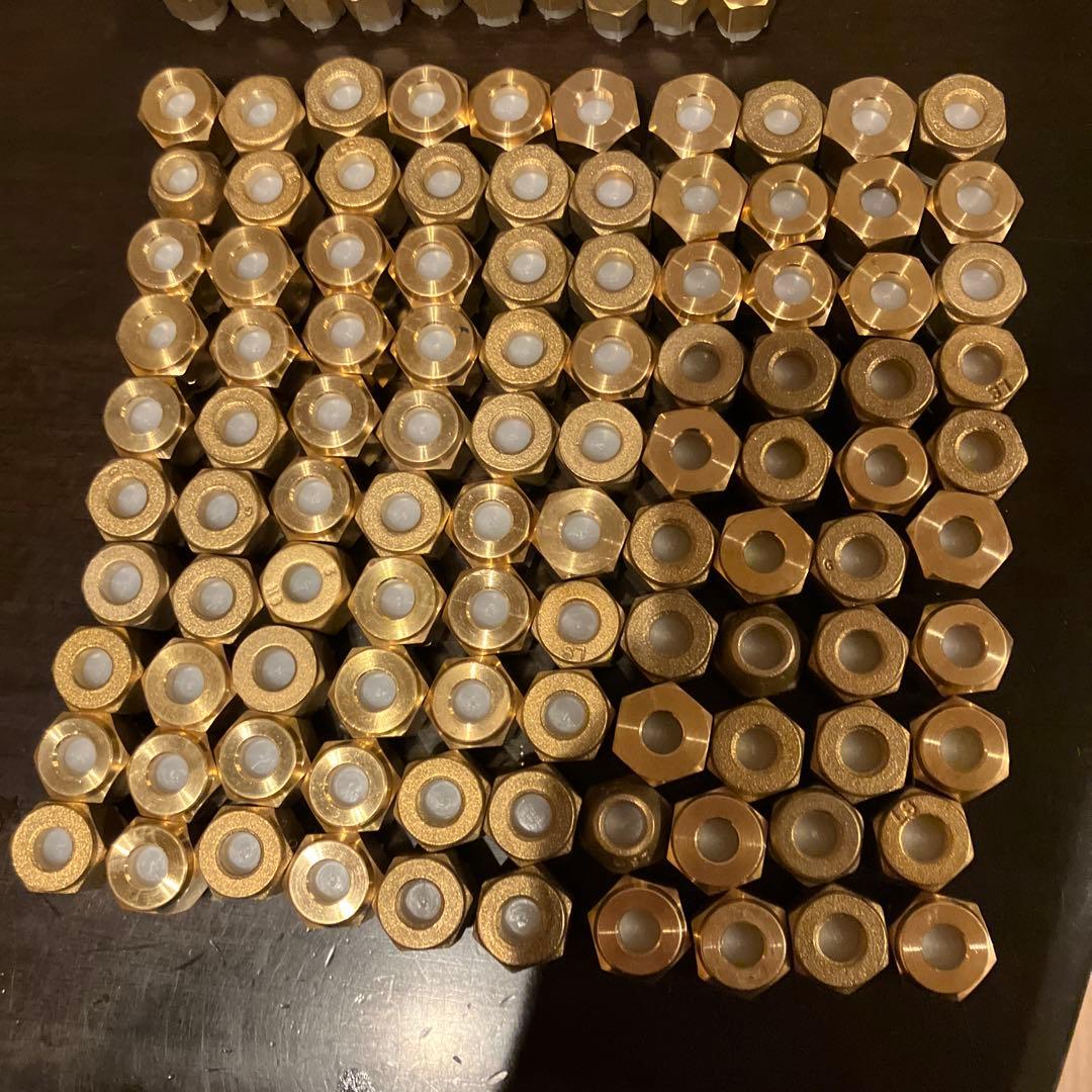 エアコン部材　フレアナット　2分3分　各100個セット合計200個