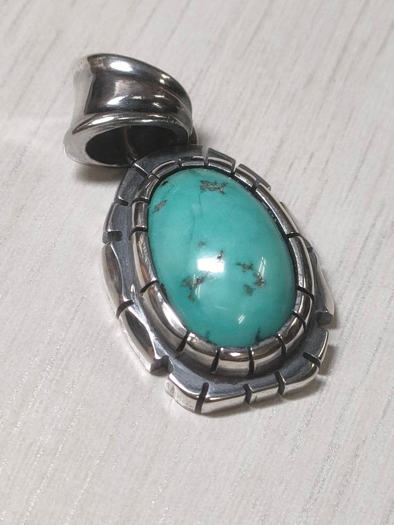 アリゾナモレンシ鉱山ターコイズシルバー925製ナバホスタイルペンダント