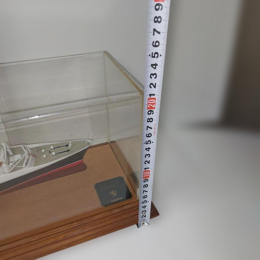 ラ*ー様 Queen Elizabeth 2の詳細な模型 CUNARD 船模型