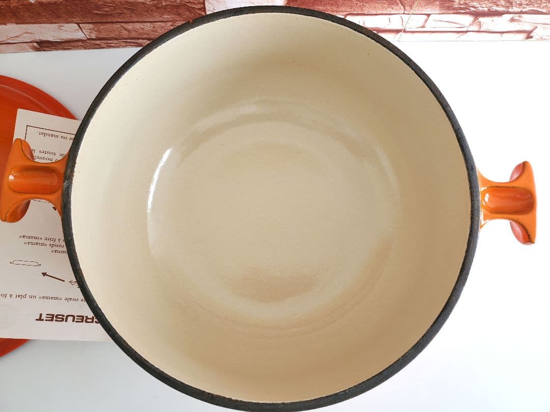 【値下げ中】LE CREUSET エンツォ マリ ル・クルーゼ　ママシリーズ