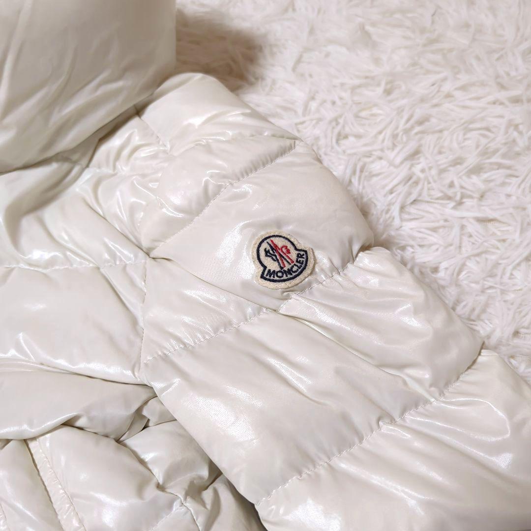 s*s様 モンクレール　ダフネ ダウンジャケット　オフホワイト サイズ00
