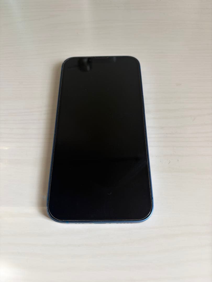 iPhone 13 本体