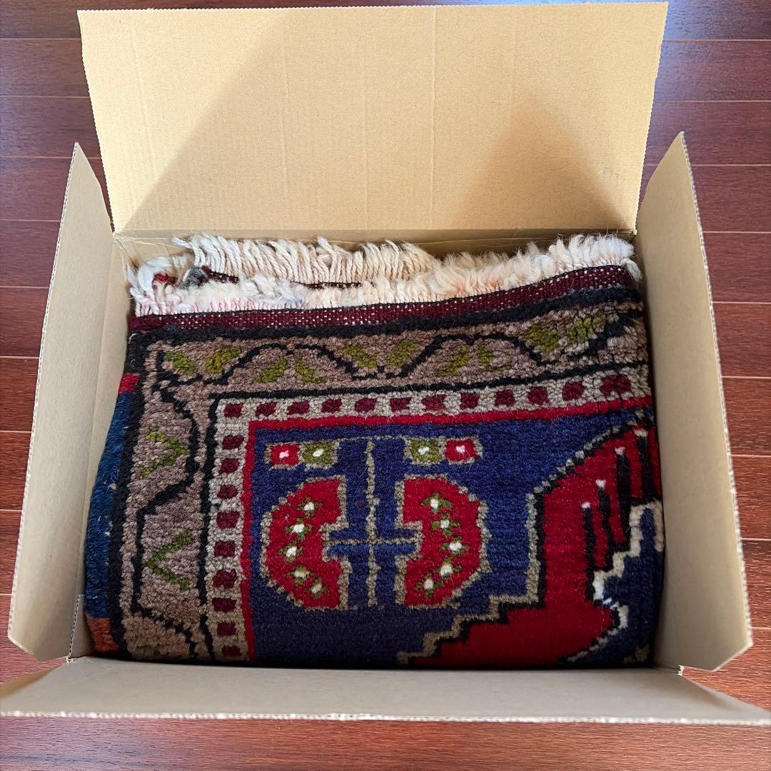 トルコ絨毯　手織り玄関マット　wool100% 未使用ビンテージ　86×51