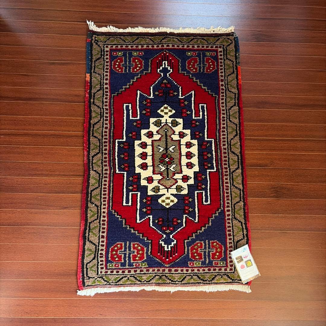 トルコ絨毯　手織り玄関マット　wool100% 未使用ビンテージ　86×51