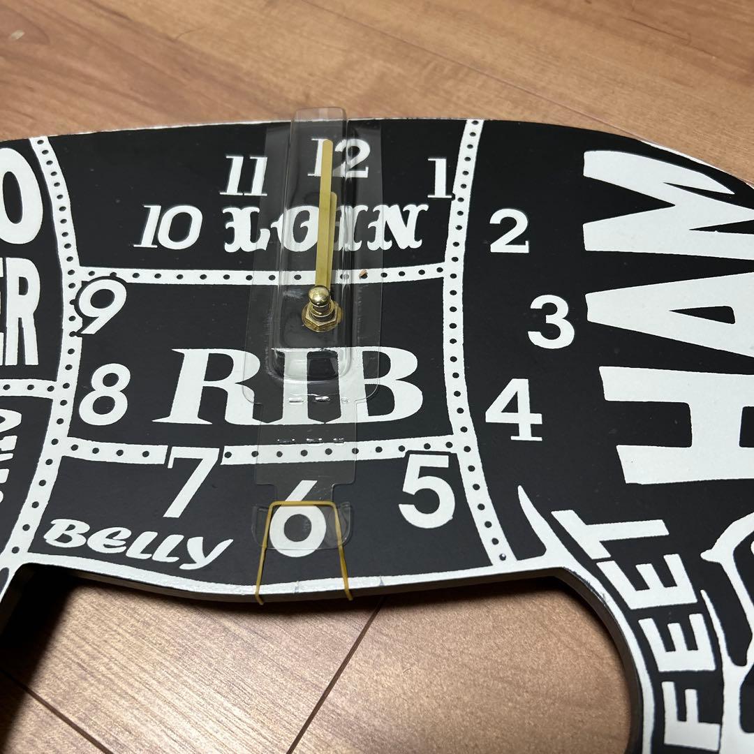 ヴィンテージデザインの壁掛け時計