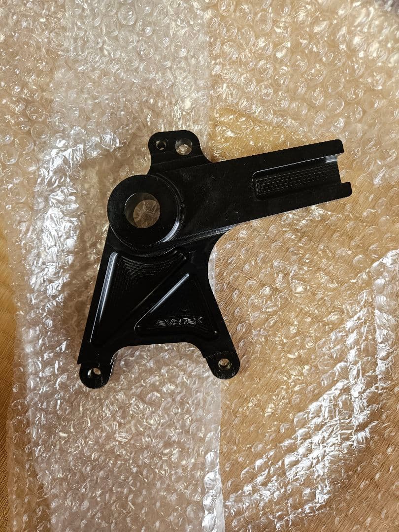 EVATEK リアブレンボキャリパーサポート Z900RS/CAFE