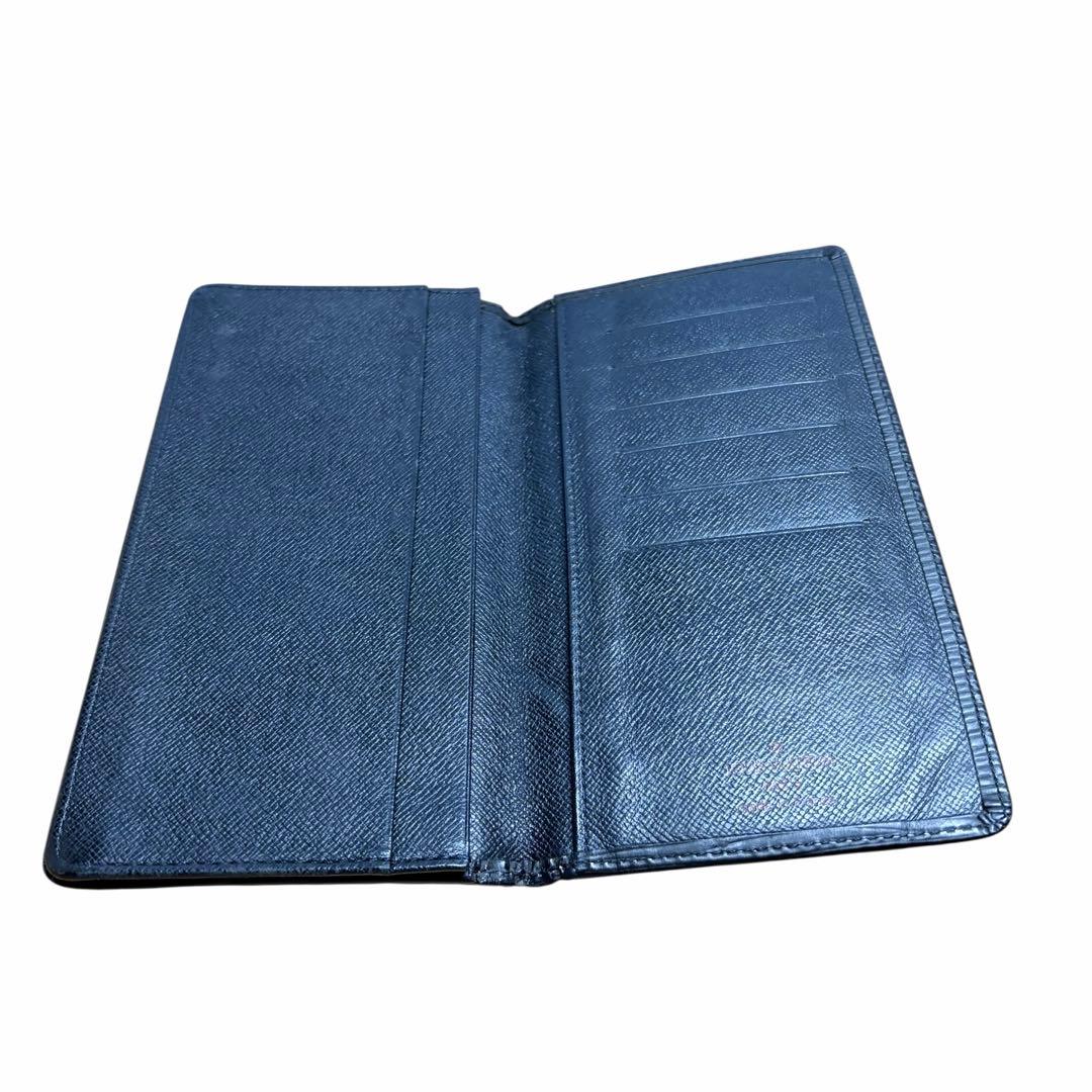 ルイヴィトン 札入れ 長財布 エピ ポルトカルト クレディ 黒色 M63212