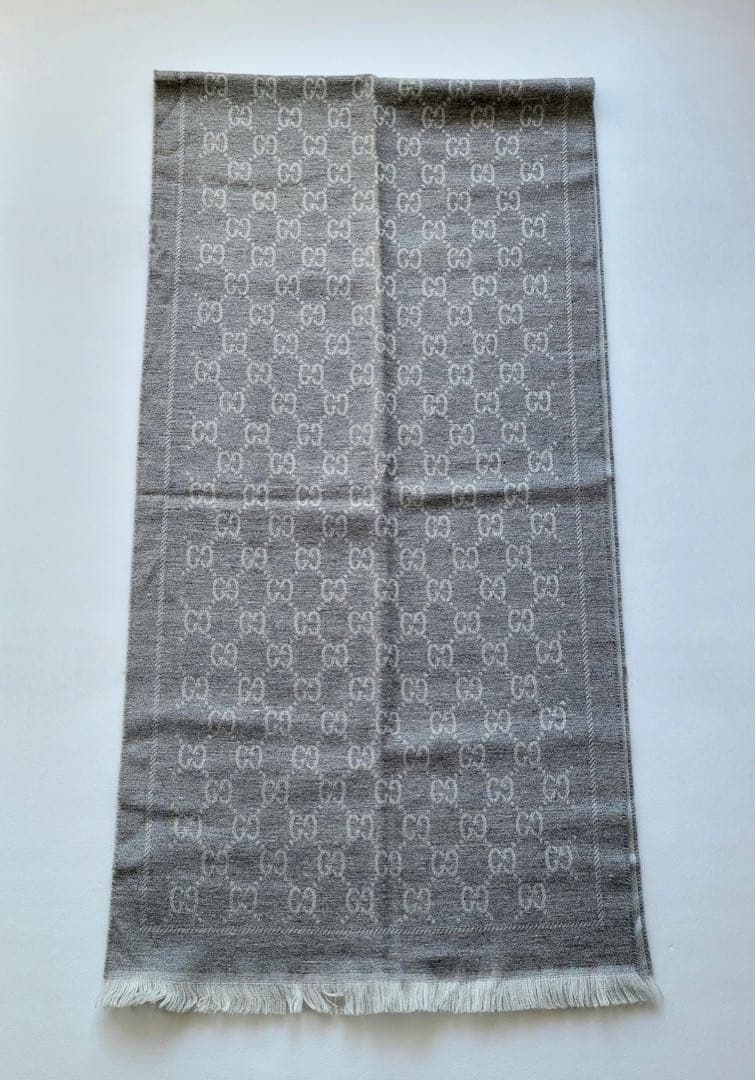 【美品】GUCCI グッチ GG柄 リバーシブル マフラー グレー 美品