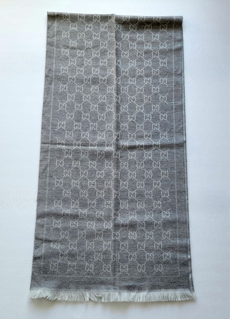 【美品】GUCCI グッチ GG柄 リバーシブル マフラー グレー 美品