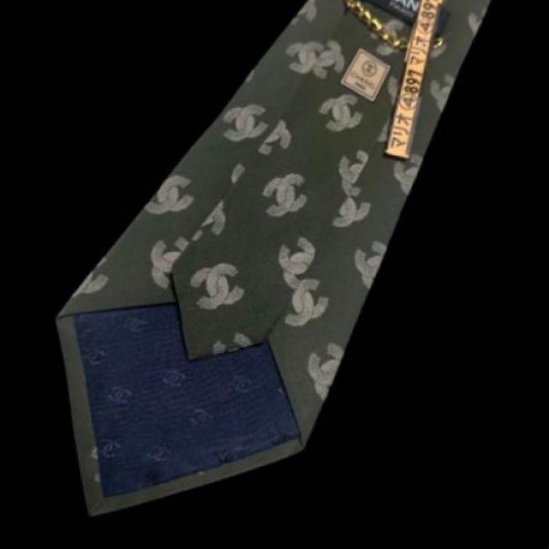 クリーニング済み　世界最高峰 CHANELシャネル　CCココマーク ネクタイ
