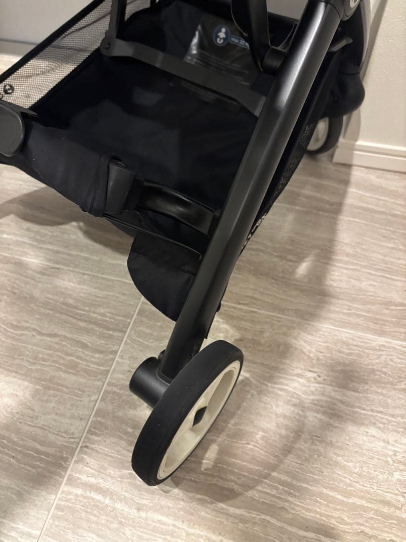 サイベックス　リベル　ベビーカー　cybex