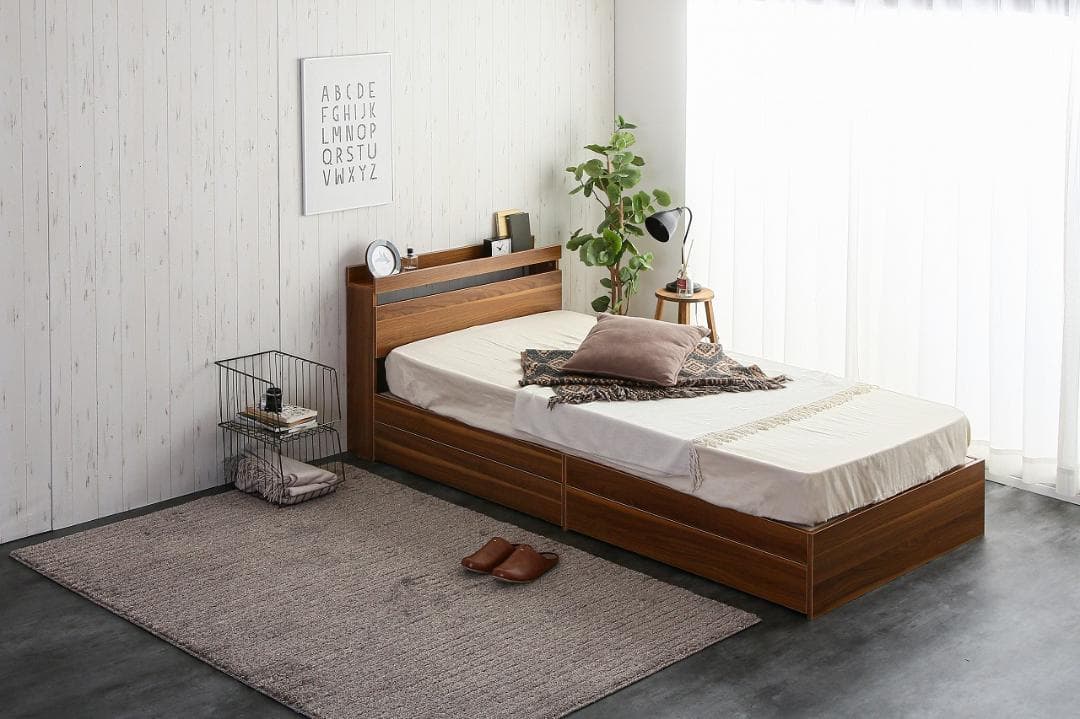 《新品・送料無料》【セミダブル】Pluto 収納付きベッド（マットレス付き）