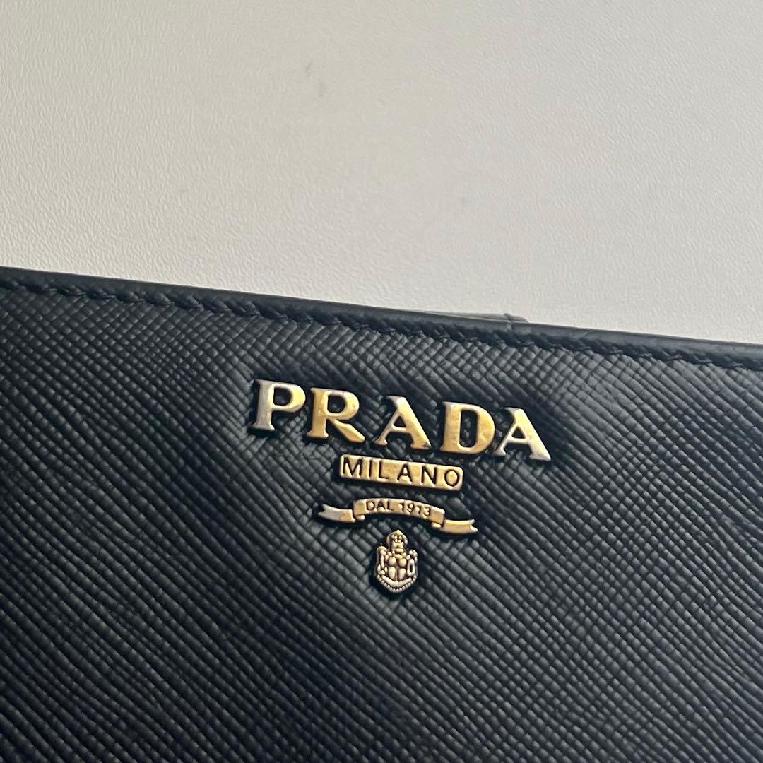 108 極上美品 PRADA プラダ 2つ折り財布