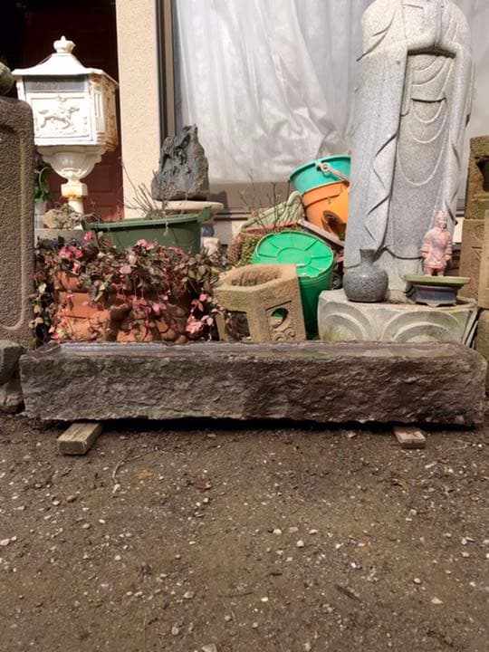 天然石一文字四方長型水鉢・長鉢・蹲