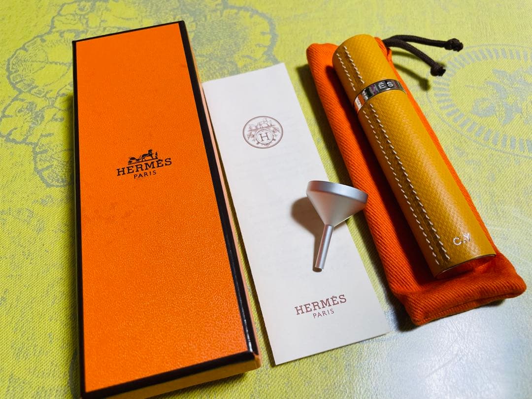 HERMES エルメス アトマイザー オレンジ