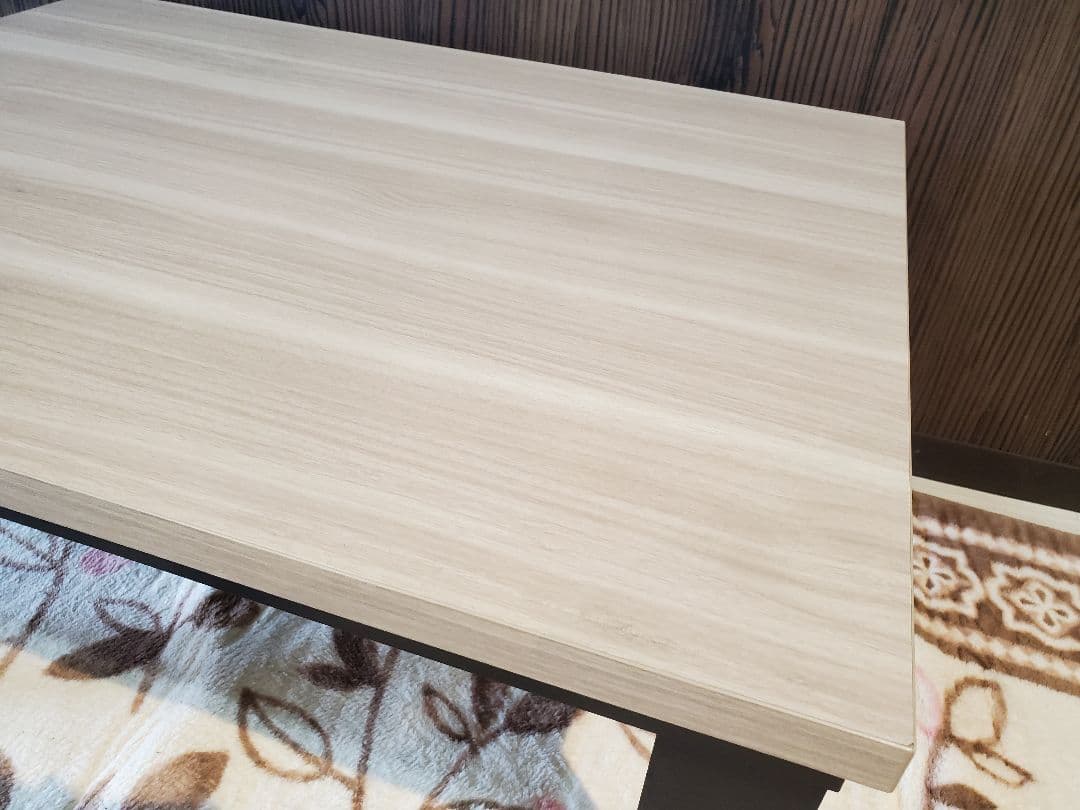 リビングこたつ　2022年製　80cm x 60cm x 39cm