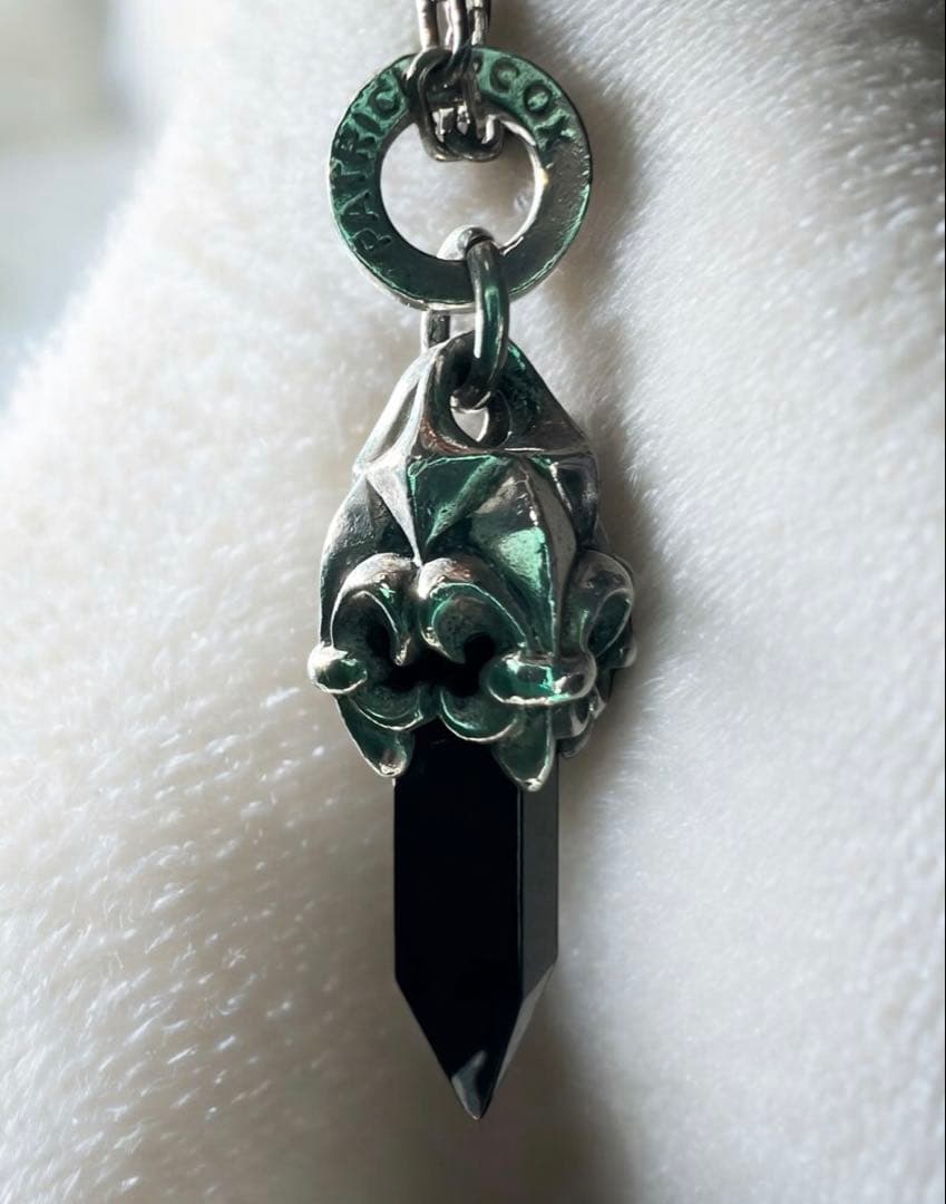 パトリックコックス　ブラッククリスタル　ペンダントネックレス