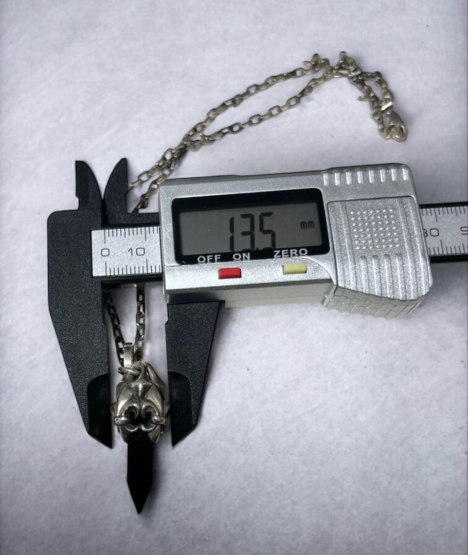 パトリックコックス　ブラッククリスタル　ペンダントネックレス