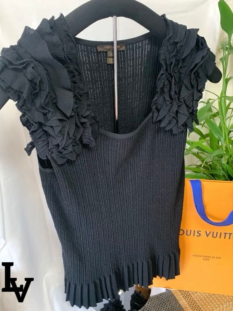 ✨LOUIS VUITTON ノースリーブ✨格安✨サマー特価‼️