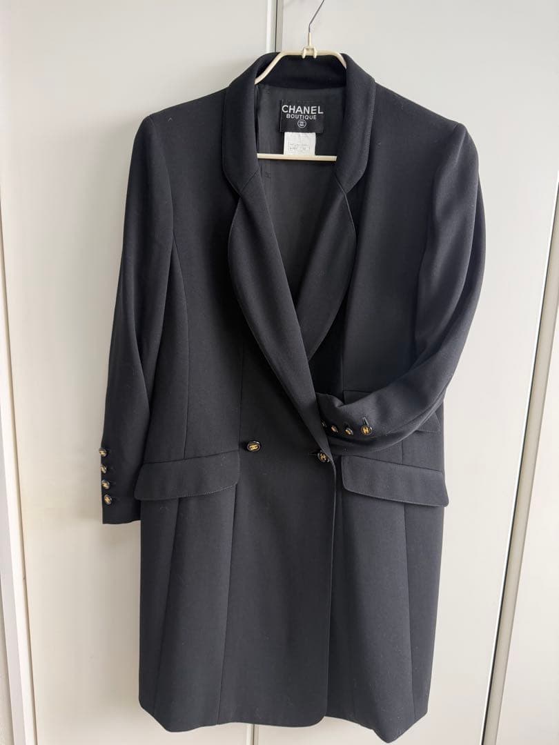 ななこ！！シャネル ヴィンテージコート