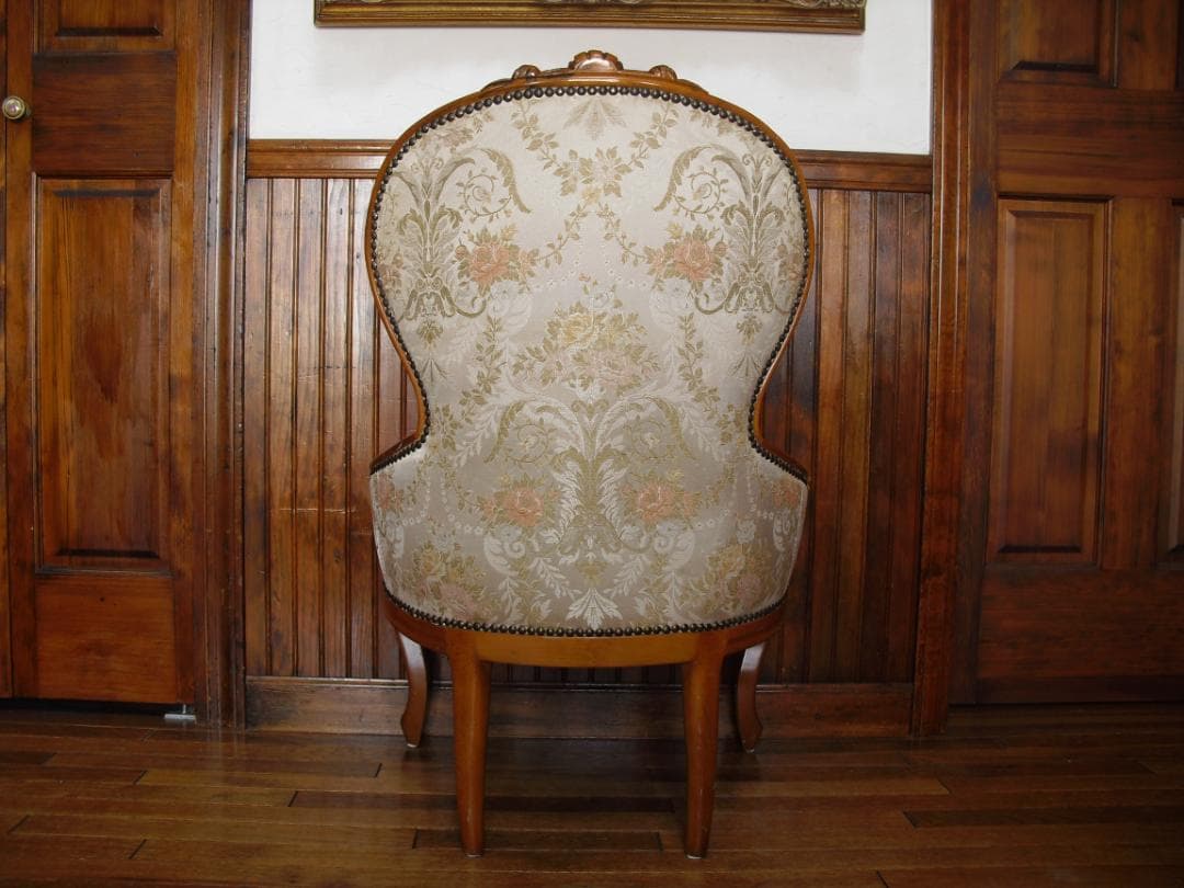 イタリア製☆ロココ様式☆スプーンバックチェア☆猫脚 鋲打ち 高級ジャガード織