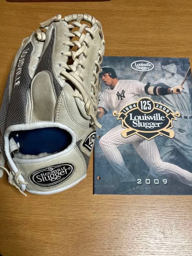 Louisville Slugger 硬式グローブ