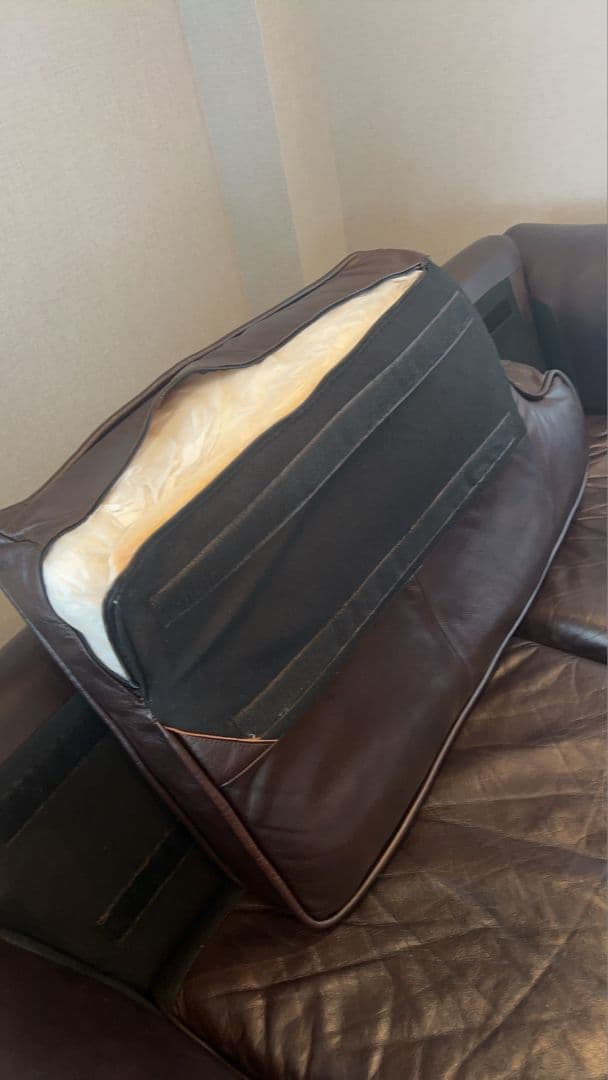 Laura Ashley ローラアシュレイ MORTIMER クッション2個付