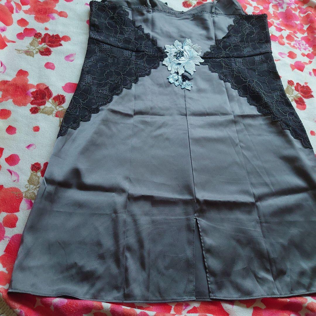 新品サルート94Gマリア・テレジアスリップ Lプレステージ店舗限定