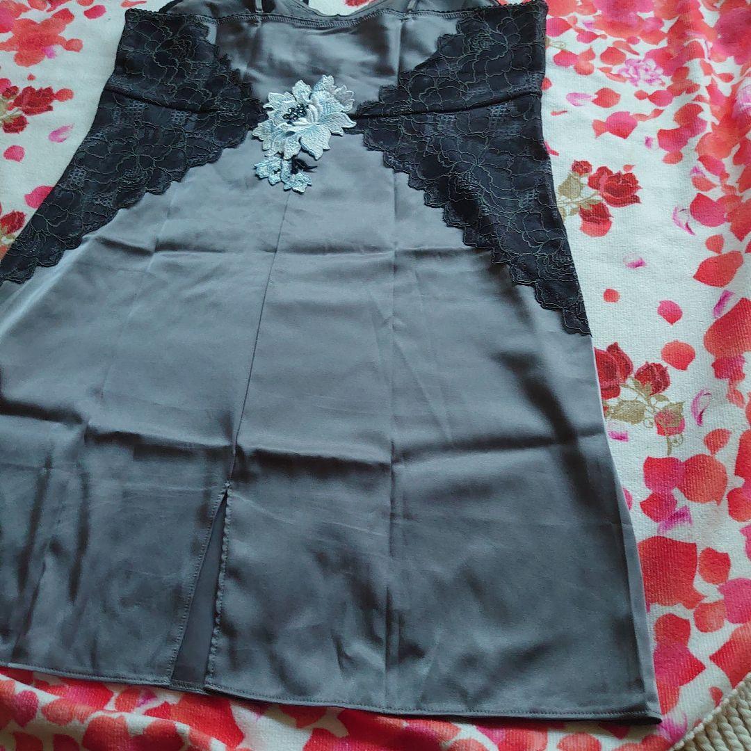 新品サルート94Gマリア・テレジアスリップ Lプレステージ店舗限定