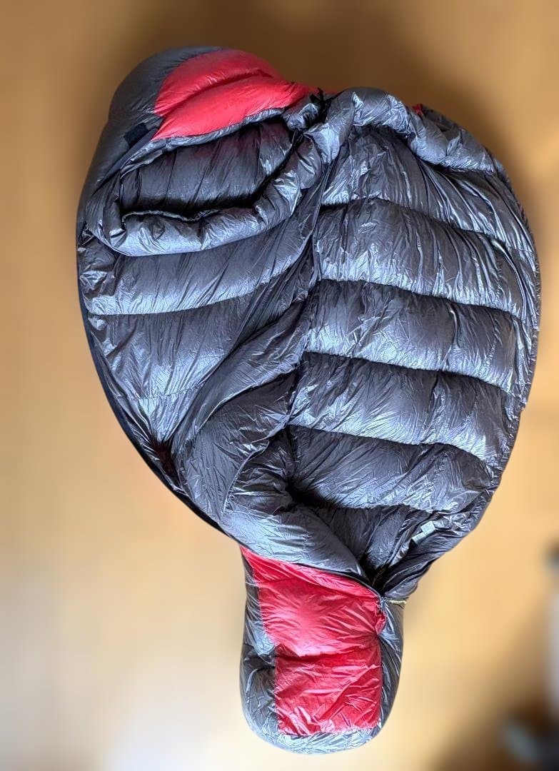 ナンガ ウルトラドライダウンバッグ1000DX UDD BAG レギュラー 赤