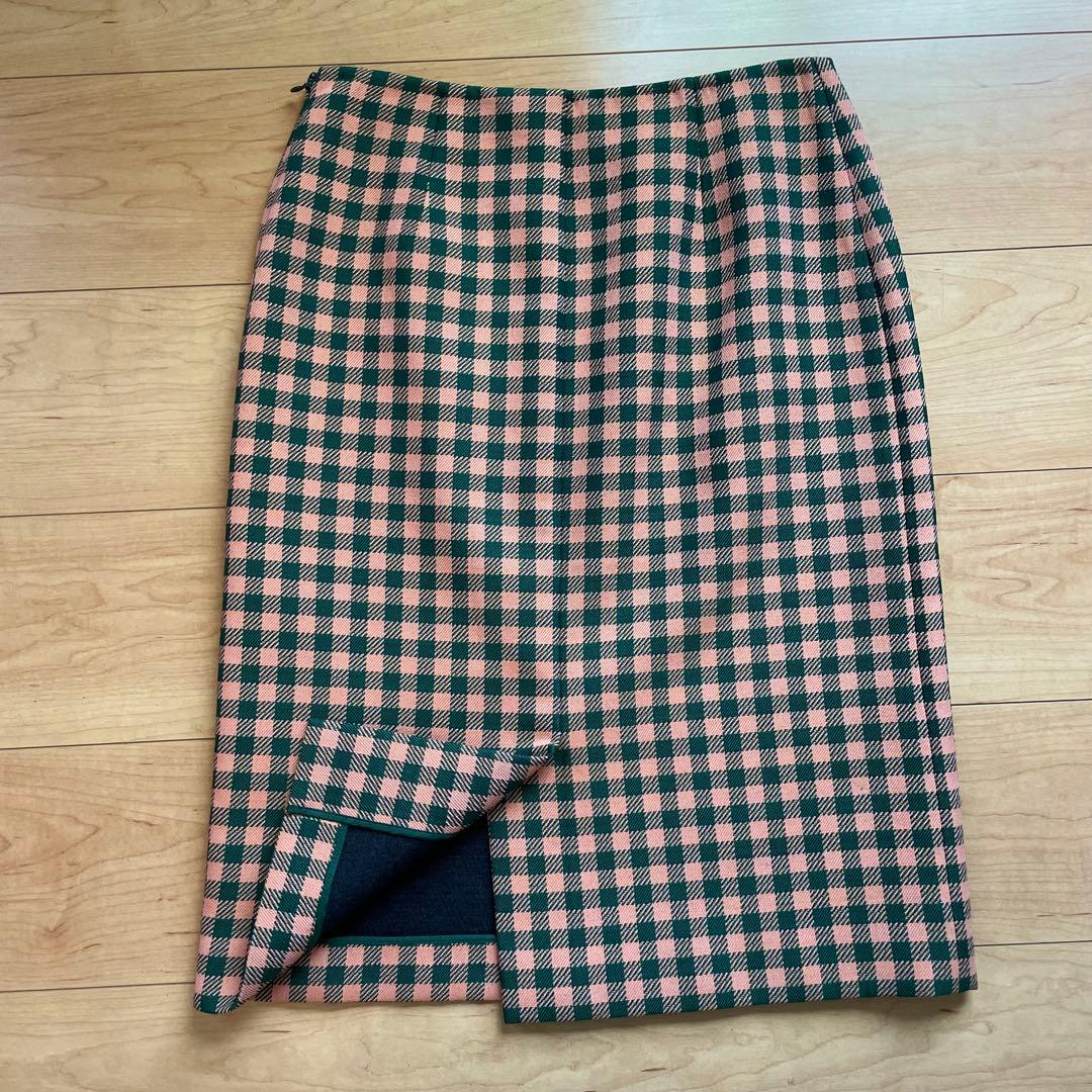 美品 PRADA タイトスカート
