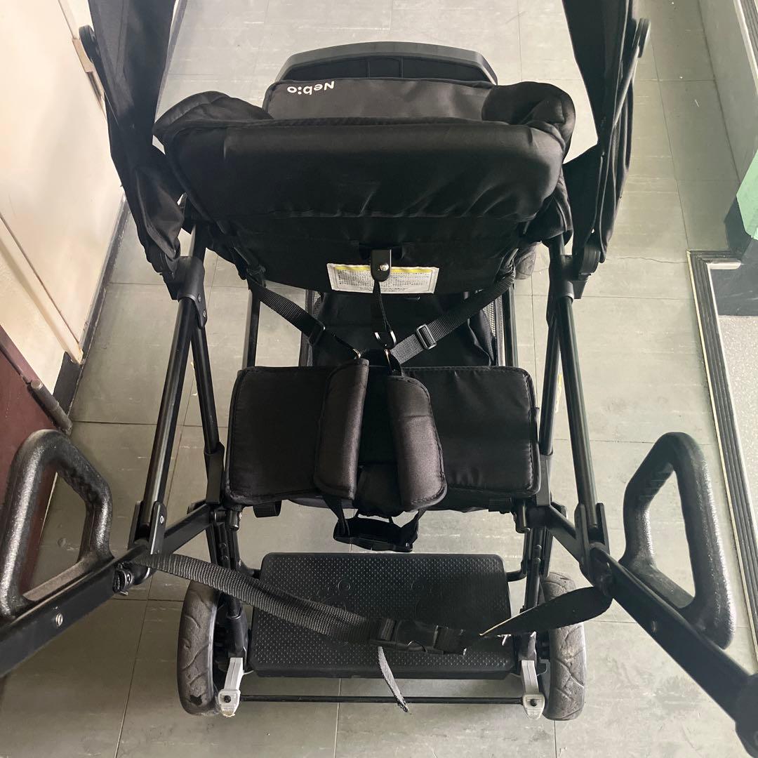 ネビオ　アミティエ　ブラック ベビーカー　2人乗り