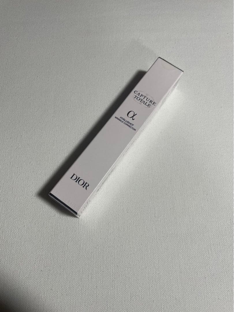 Dior カプチュール トータル ヒアルショット 15ml ①