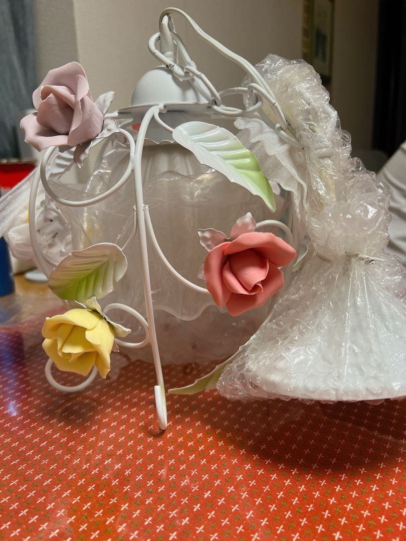 シャンデリアペンダントライト　おしゃれ　かわいい