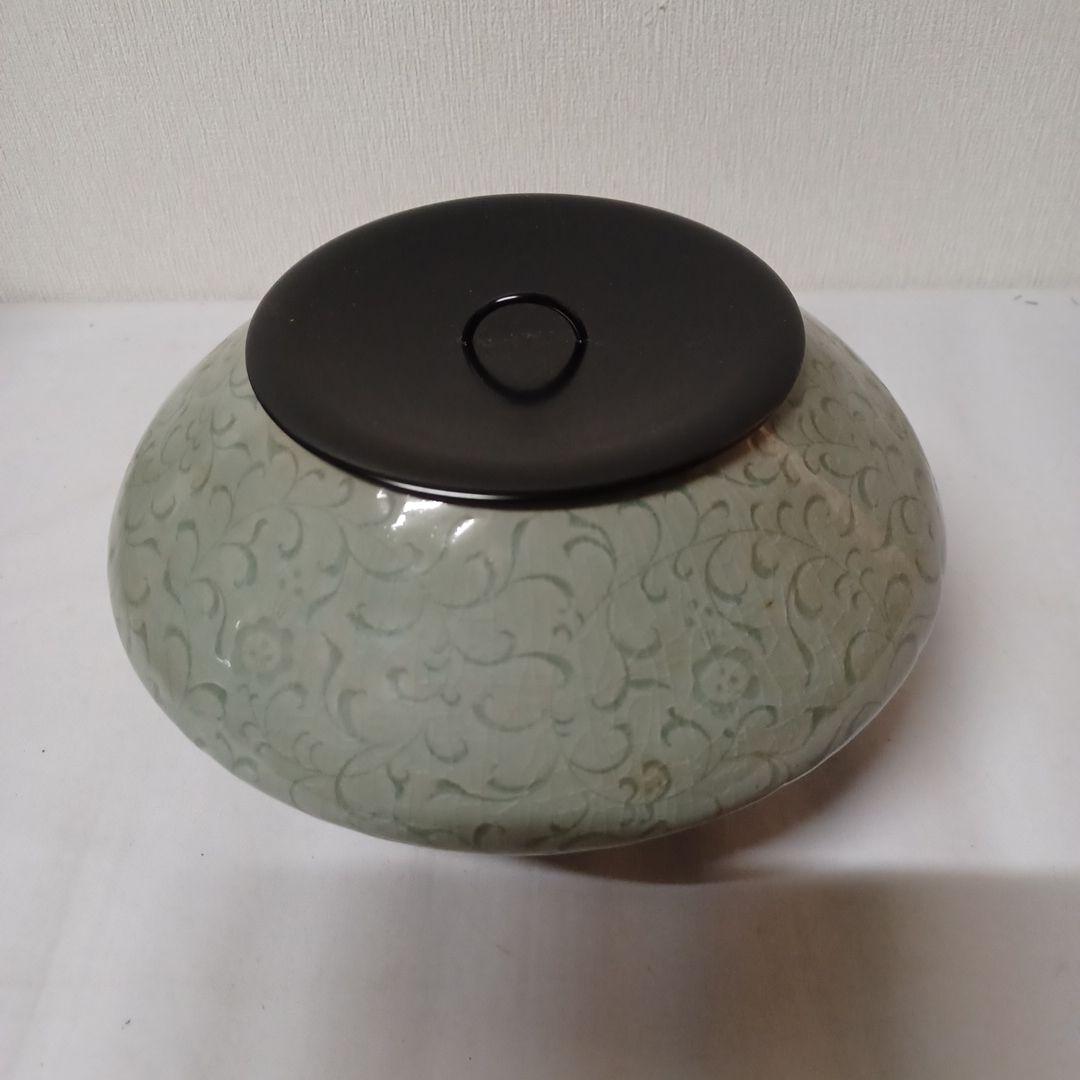 水指(韓国)+黒塗蓋
