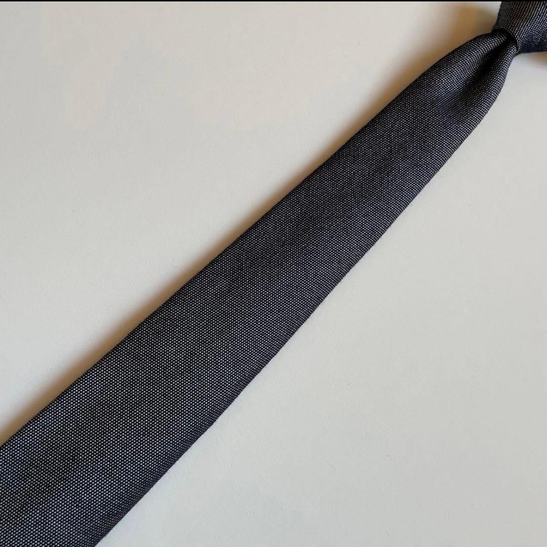 美品　Holiday&Brown　ウールシルクタイ　グレー　ホリデー&ブラウン